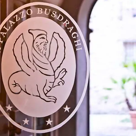 Palazzo Busdraghi, Depoca 3* 卢卡